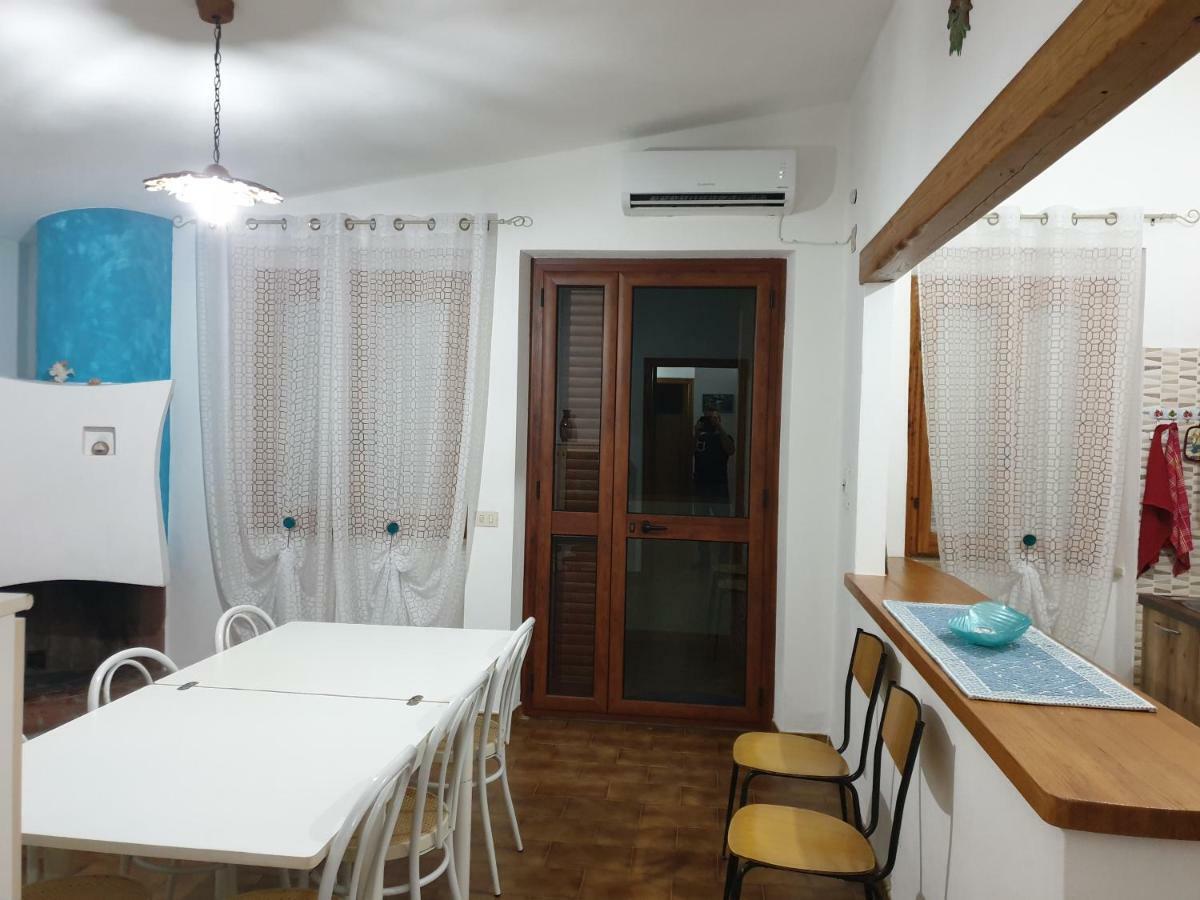 הוילה קאלה גונונה Casa Luciano מראה חיצוני תמונה