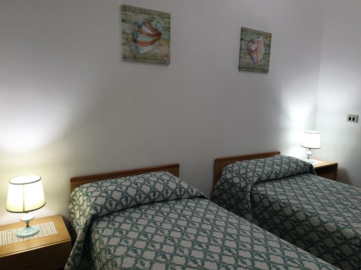 הוילה קאלה גונונה Casa Luciano מראה חיצוני תמונה